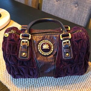 Juicy Couture Y2K vintage velvet leather Dr. Bag.‎